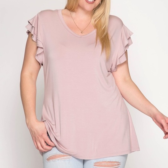 PLUS--Ruffled Short Sleeve Round Neck Knit Top - Picture 5 of 7